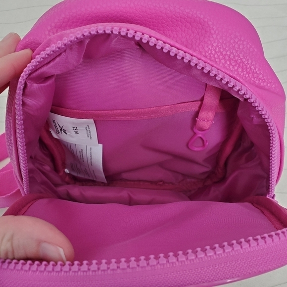 NEW REEBOK Sydney Mini Backpack Bag Purse Purple Orchid Pink Authentic - Picture 5 of 5